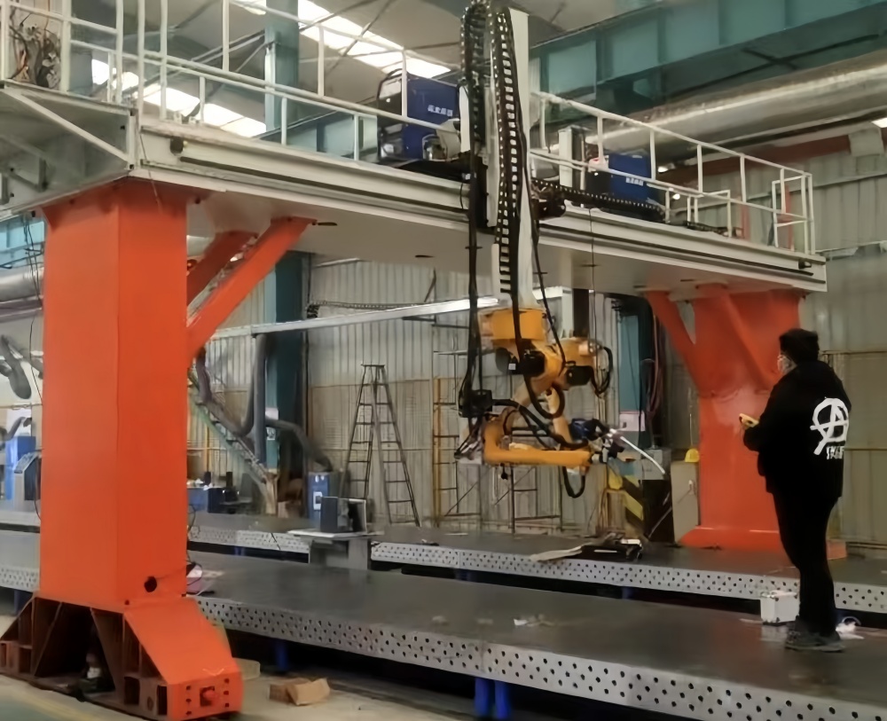 工業焊接機械手臂